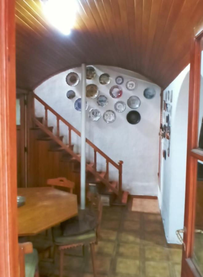 Hostel Casteleyhost ميندوزا المظهر الخارجي الصورة